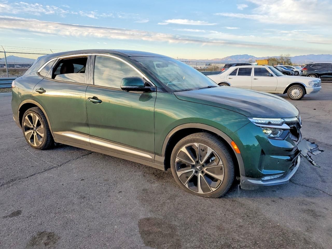 2023 Vinfast Trading And Produ Vf 8 Plus