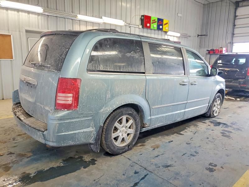 2010 Chrysler Town & Country Touring
