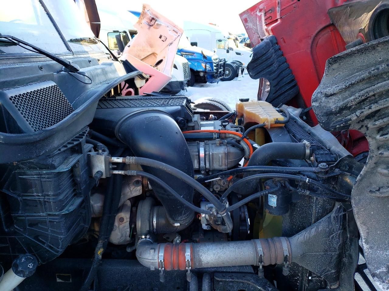 2015 Freightliner Cascadia Semi Truck