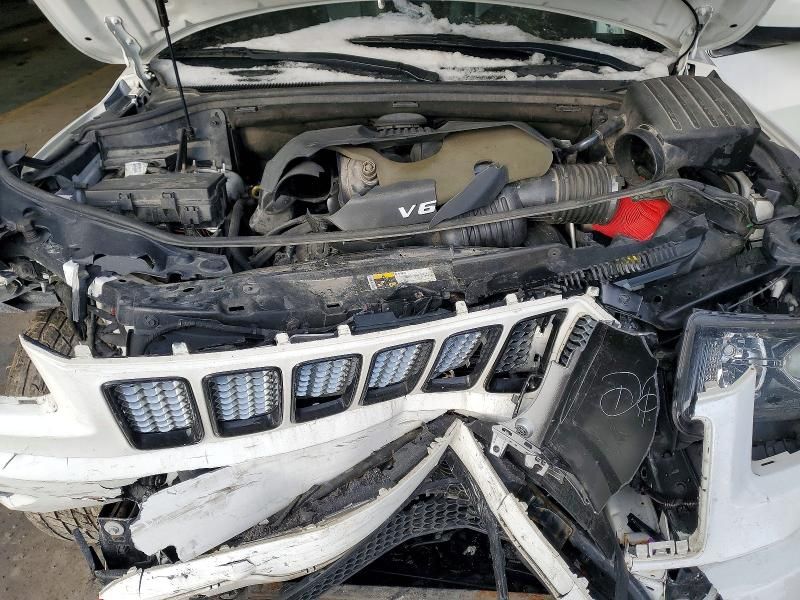 2014 Jeep Grand Cherokee Laredo