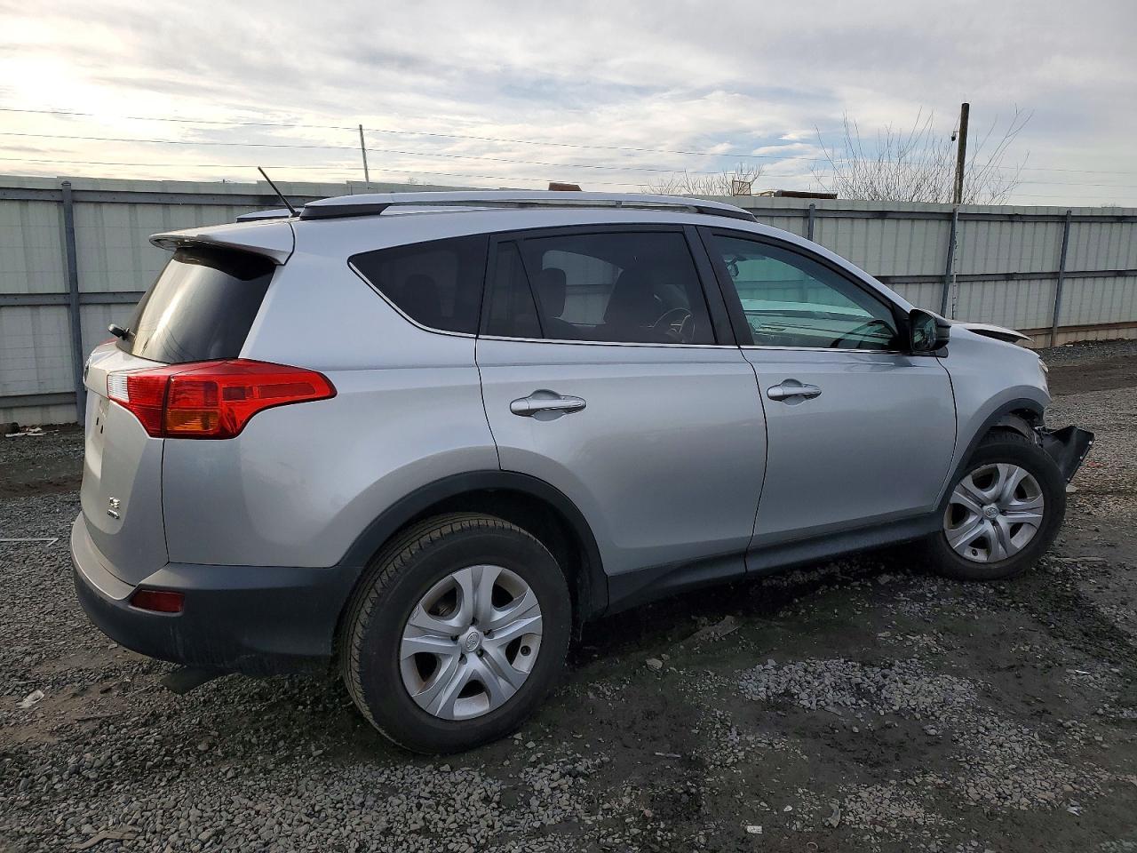 2013 Toyota Rav4 le