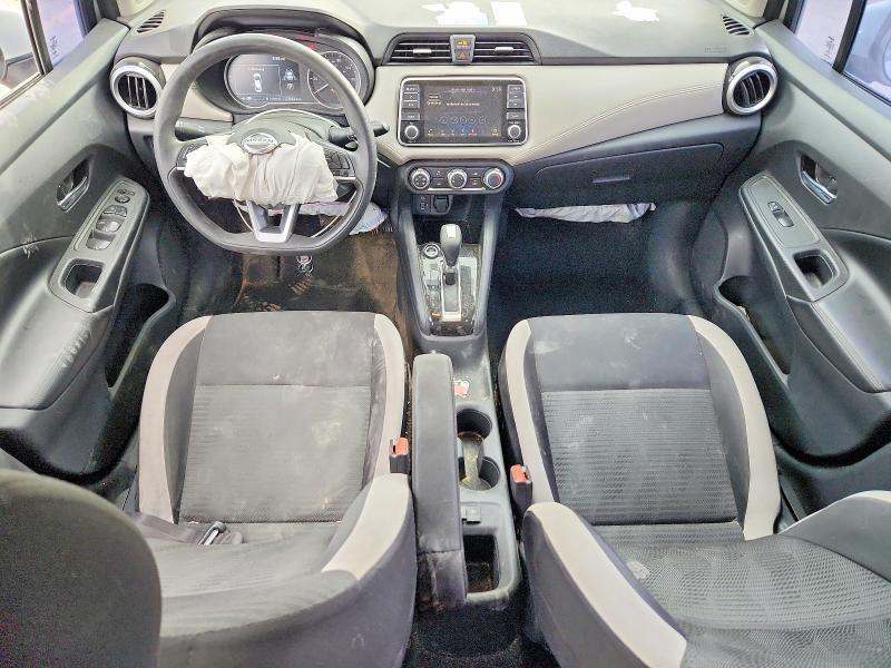 2020 Nissan Versa sv