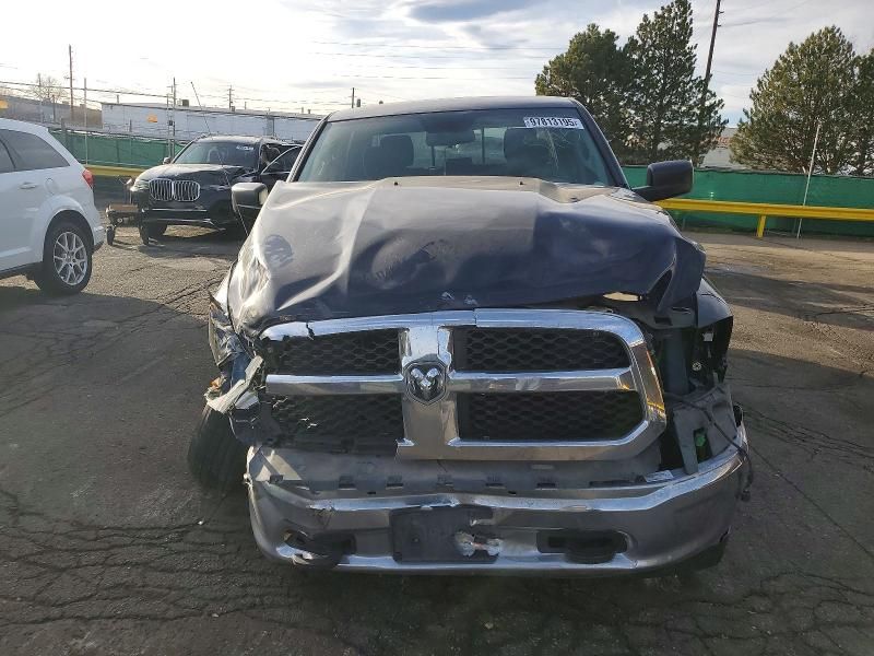 2014 Dodge Ram 1500 slt