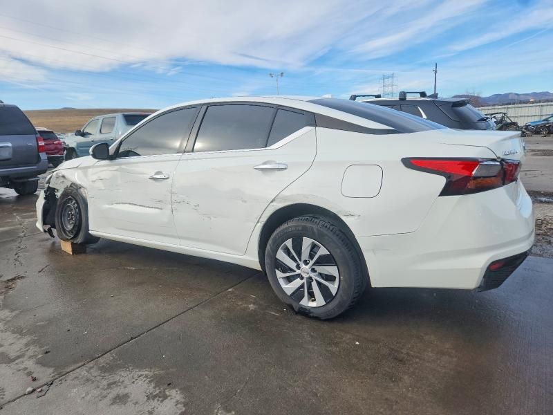 2020 Nissan Altima s