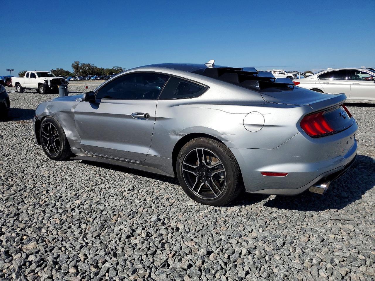 2020 Ford Mustang
