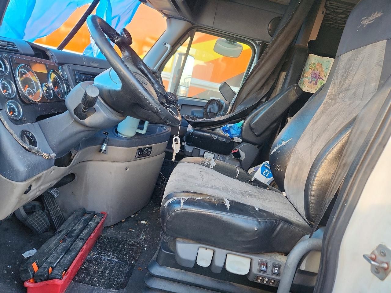 2017 Freightliner Cascadia 125 Semi Truck