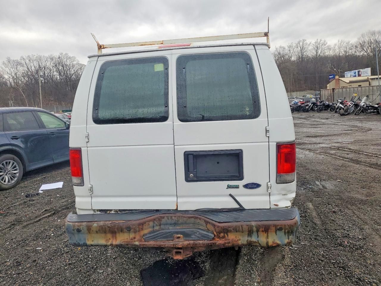 2014 Ford Econoline E250 van