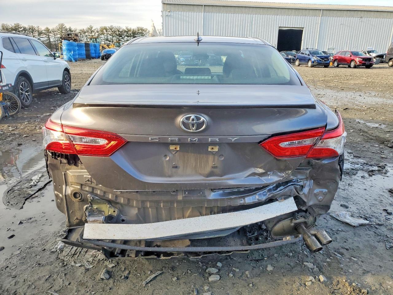 2020 Toyota Camry se