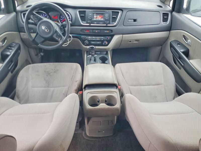 2016 KIA Sedona lx