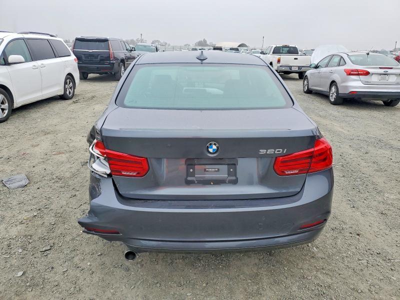 2017 BMW 320 i