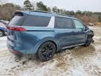 2024 KIA Carnival sx