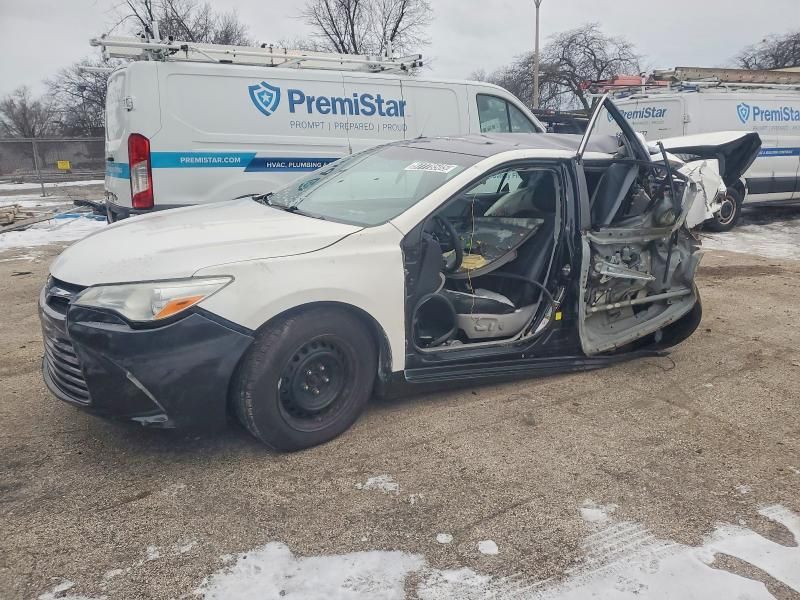 2016 Toyota Camry Hybrid
