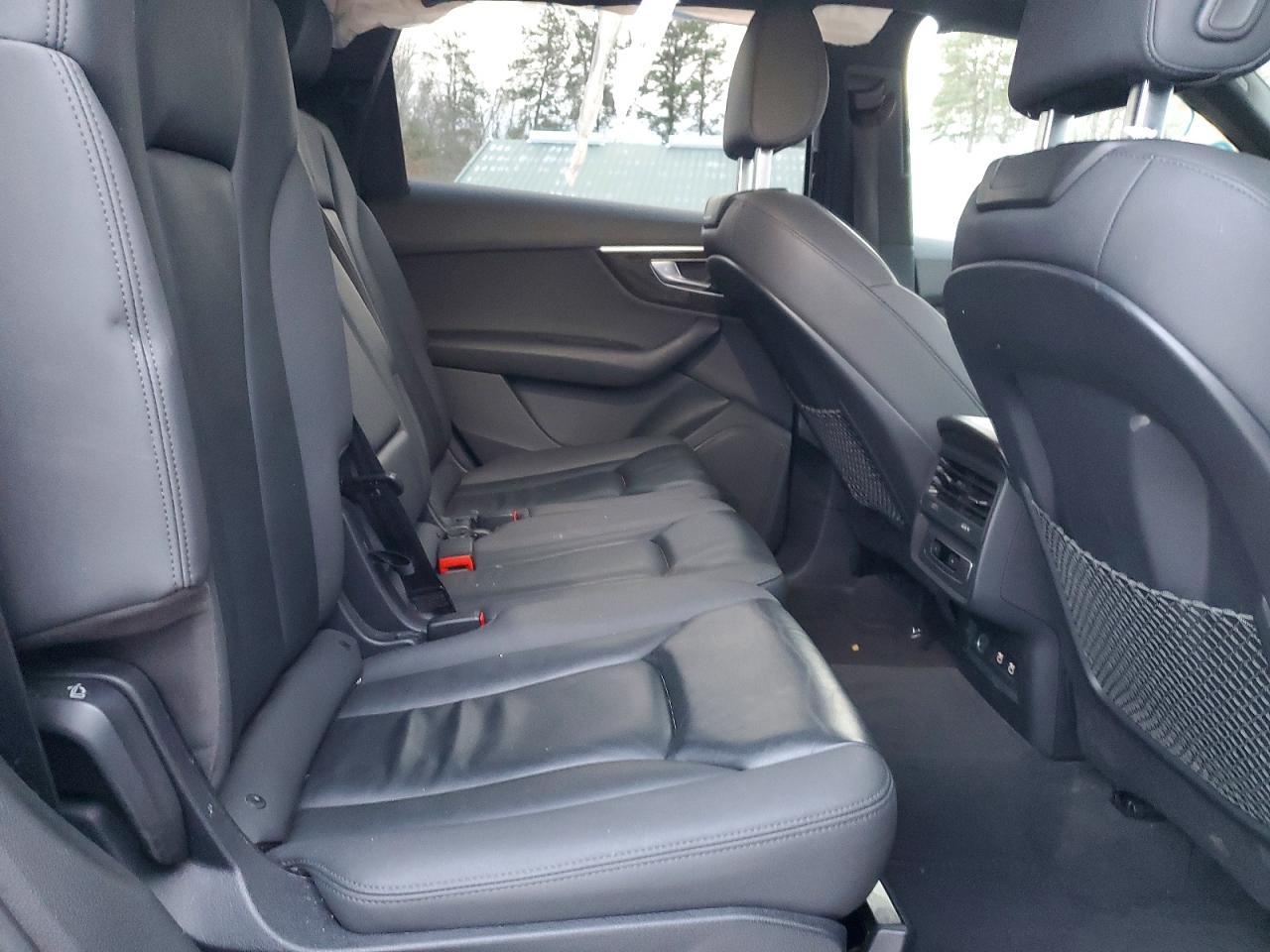 2021 Audi Q7 Premium