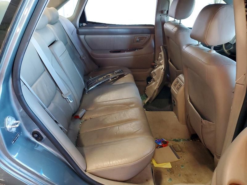 2004 Toyota Avalon xl