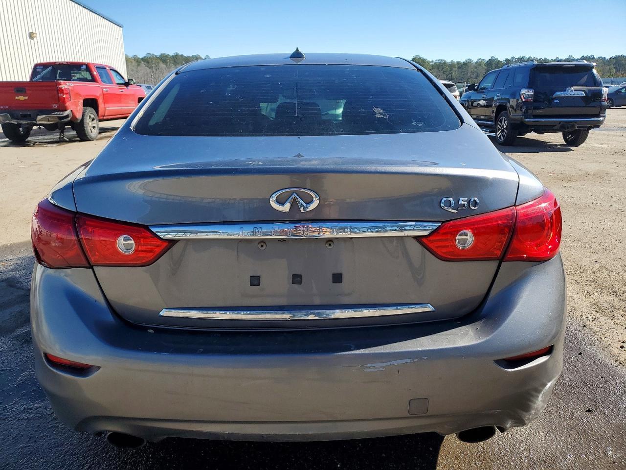 2015 Infinity Q50