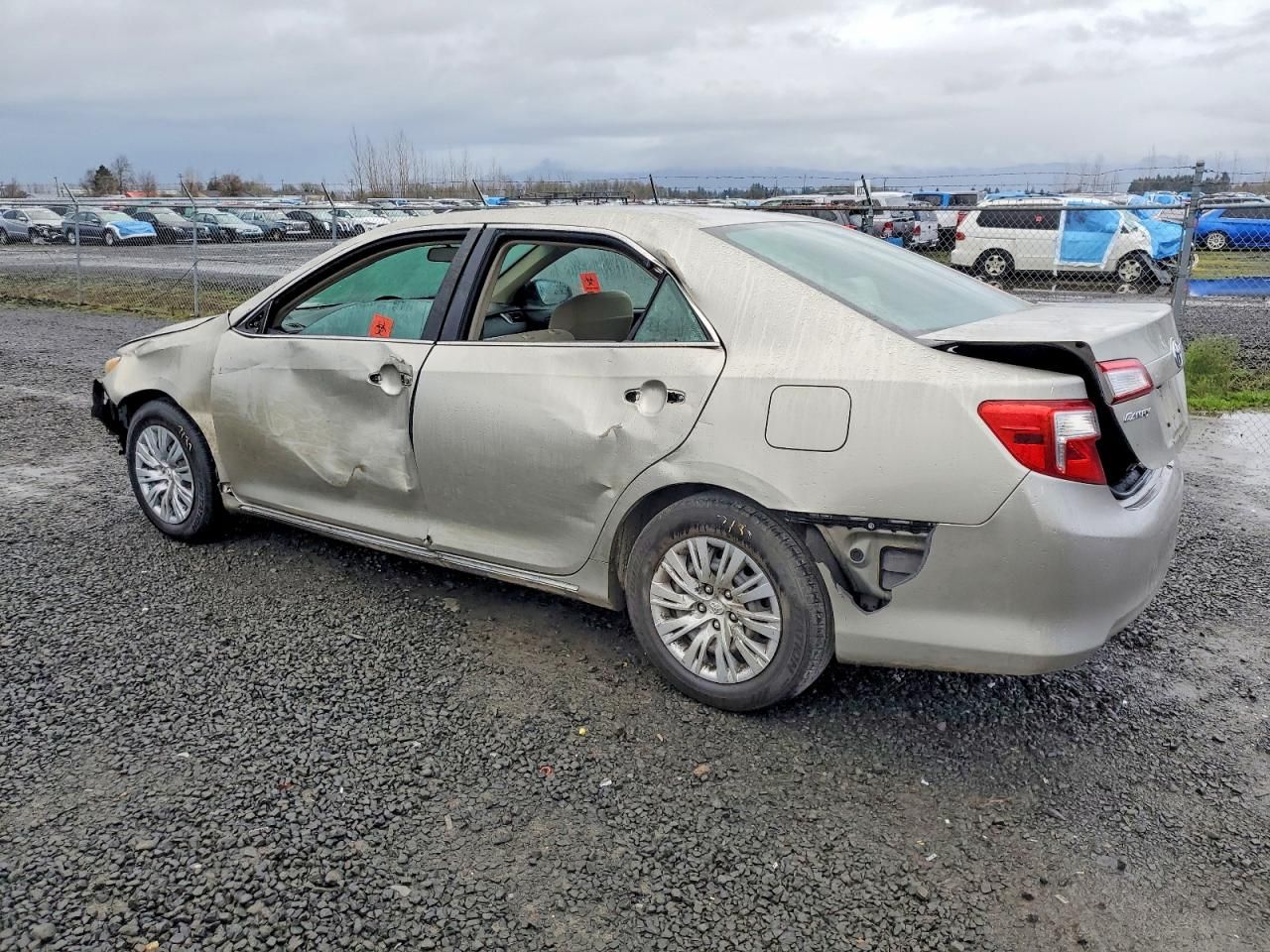 2014 Toyota Camry le