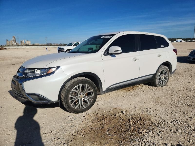 2017 Mitsubishi Outlander se