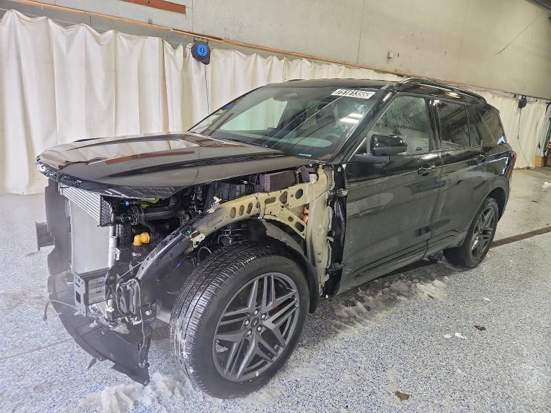 2025 Ford Explorer St-line