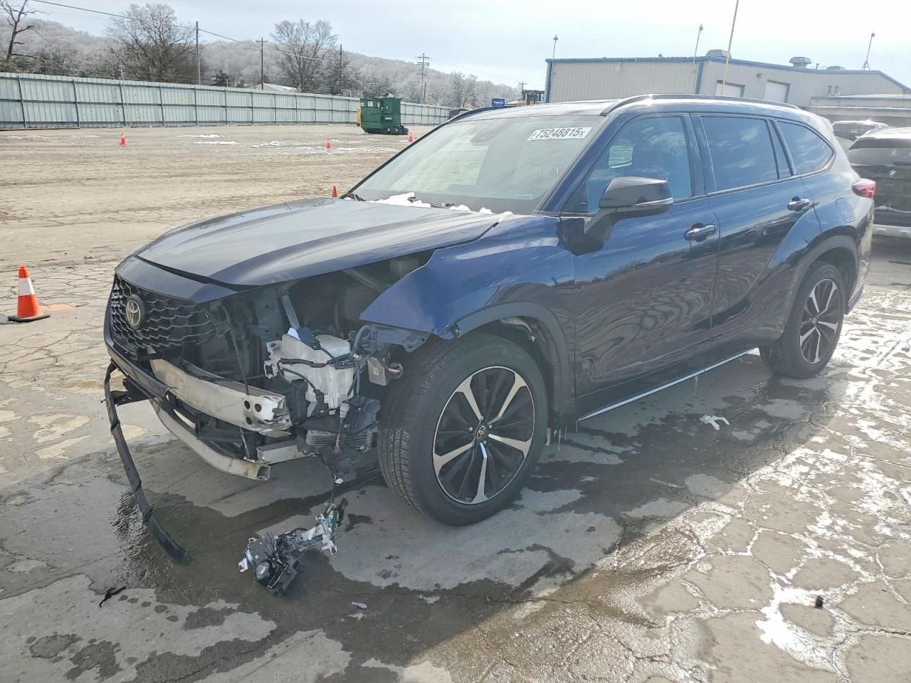 2021 Toyota Highlander xse