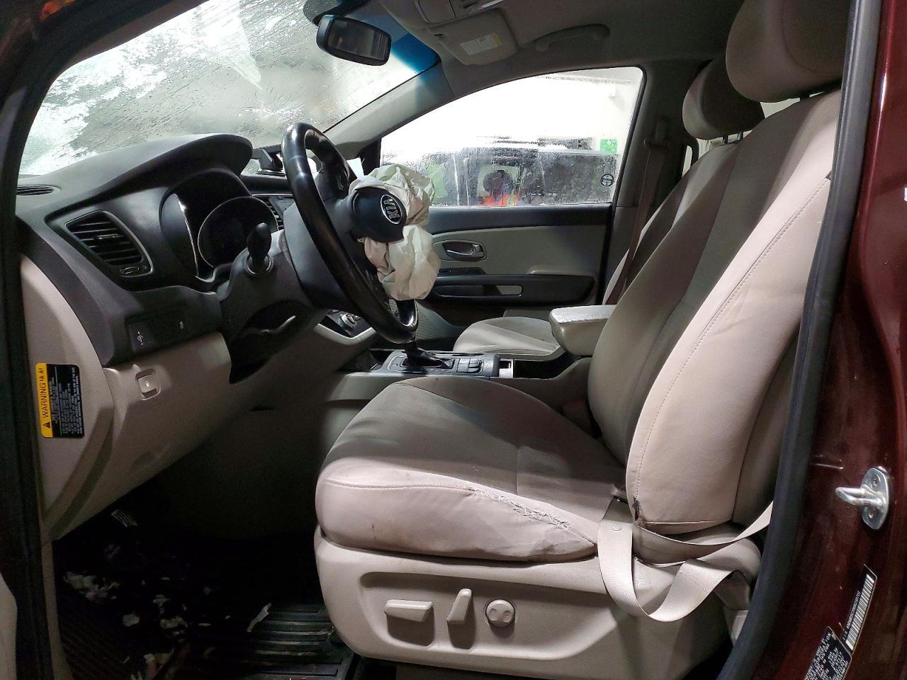 2016 KIA Sedona lx