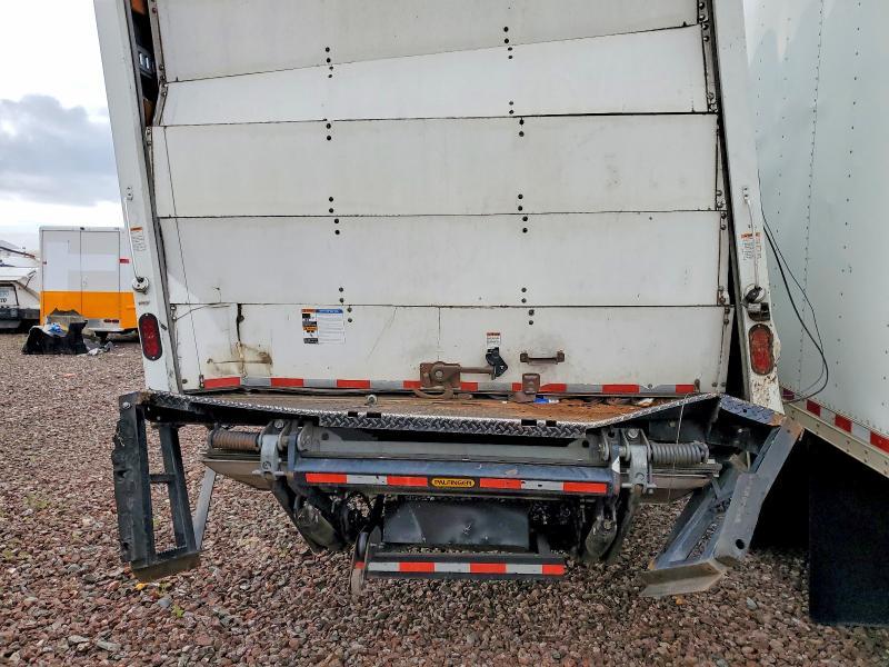 2021 Isuzu FTR BOX Truck