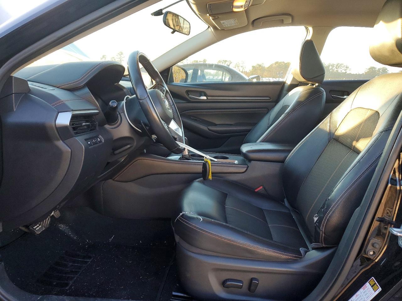 2019 Nissan Altima sr