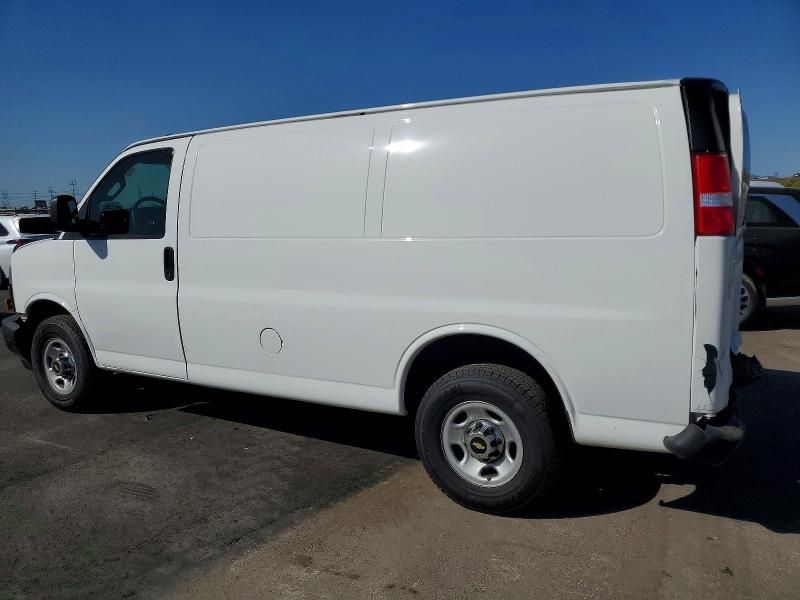 2018 Chevrolet Express 2500 Delivery van