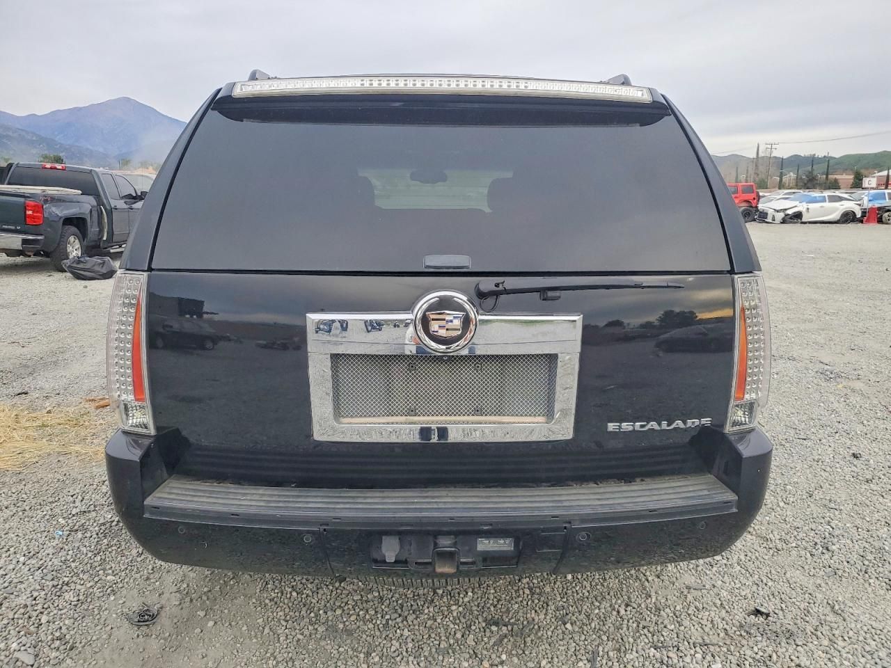 2011 Cadillac Escalade Premium