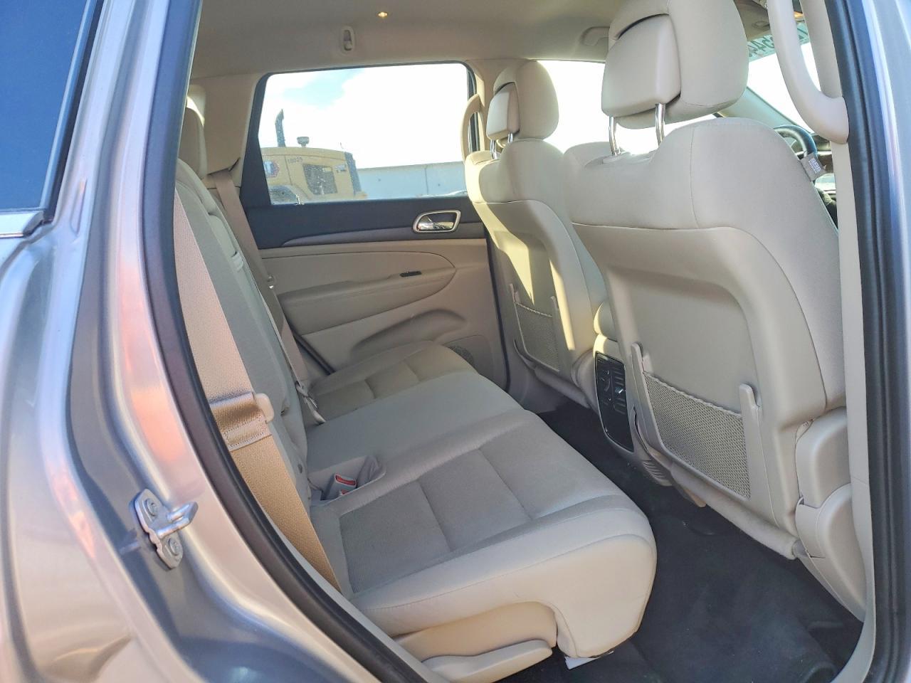 2016 Jeep Grand Cherokee Laredo