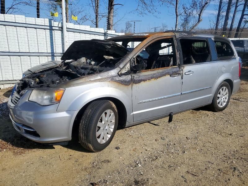 2014 Chrysler Town & Country Touring