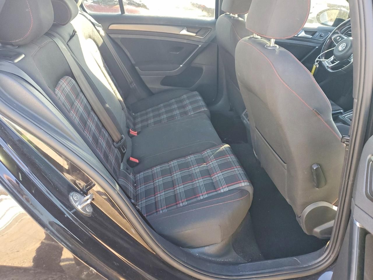 2018 Volkswagen Gti S/se