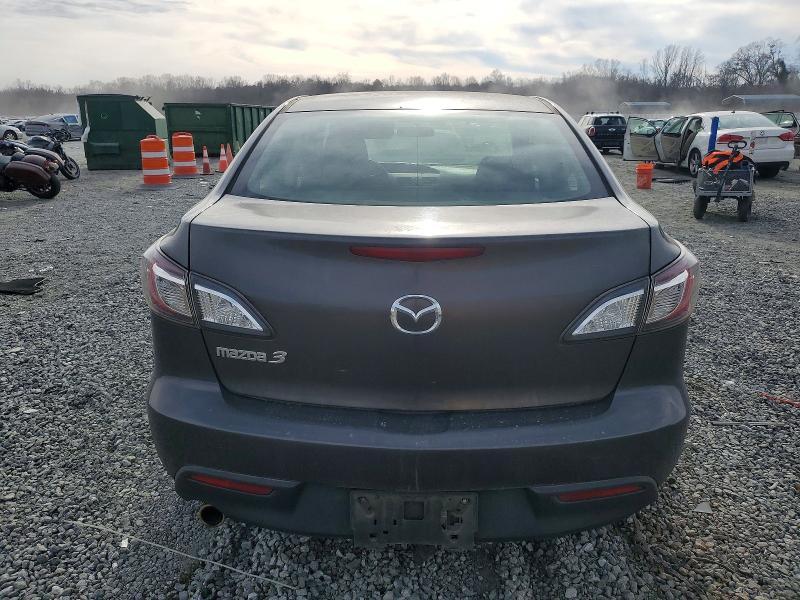 2010 Mazda 3 I