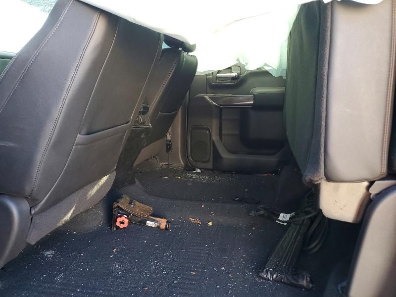 2021 GMC Sierra K1500 AT4