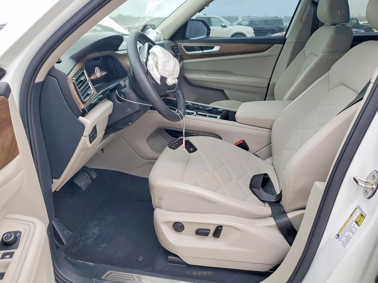 2024 Volkswagen Atlas se