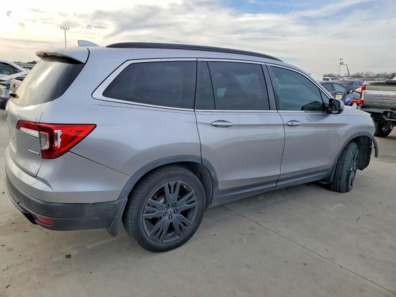 2021 Honda Pilot se