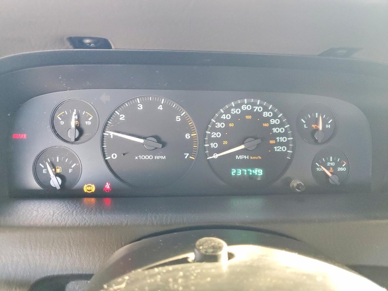 2003 Jeep Grand Cherokee Laredo