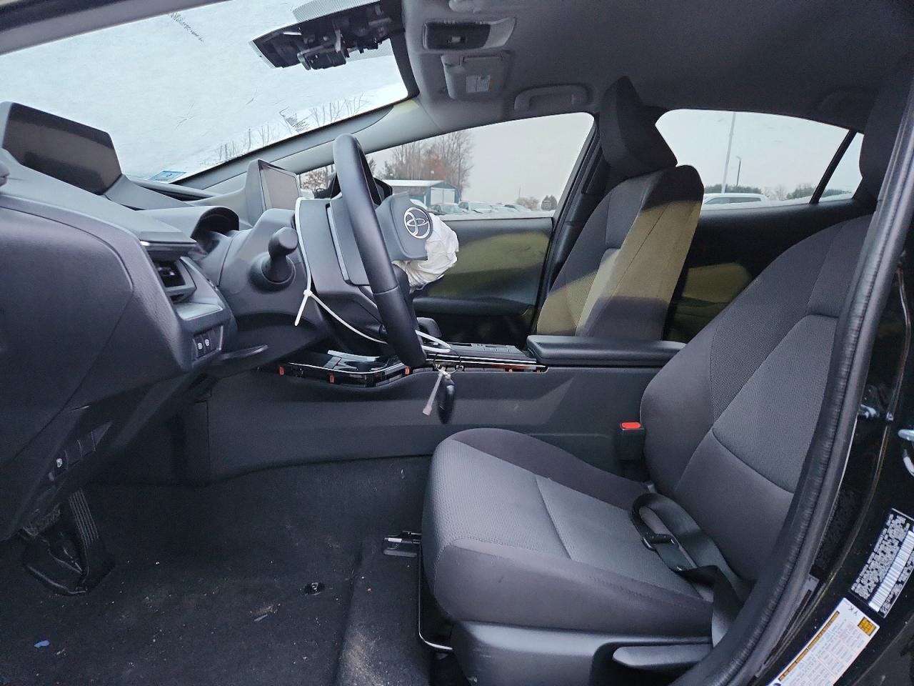 2025 Toyota Prius le