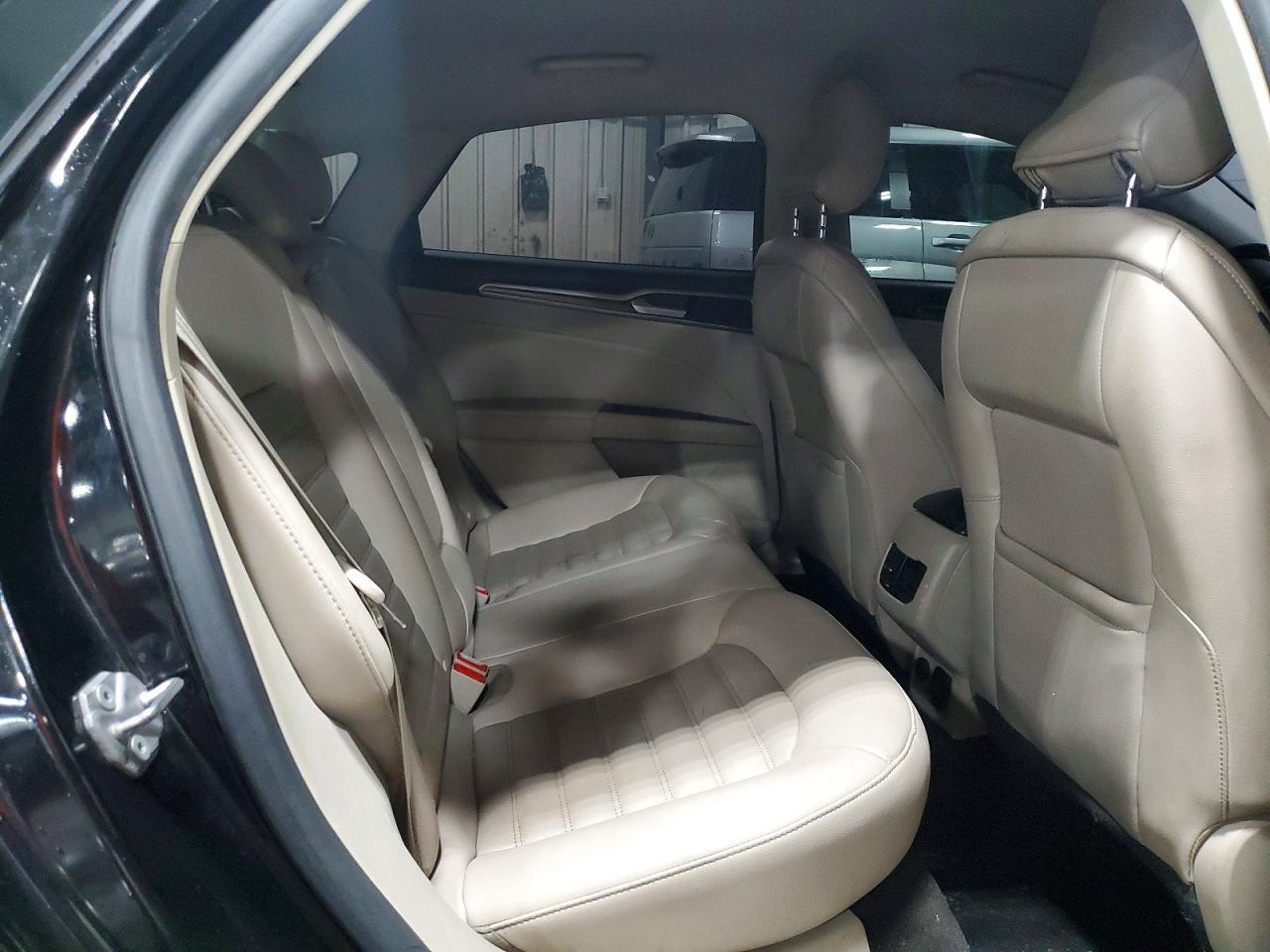 2018 Ford Fusion se Hybrid