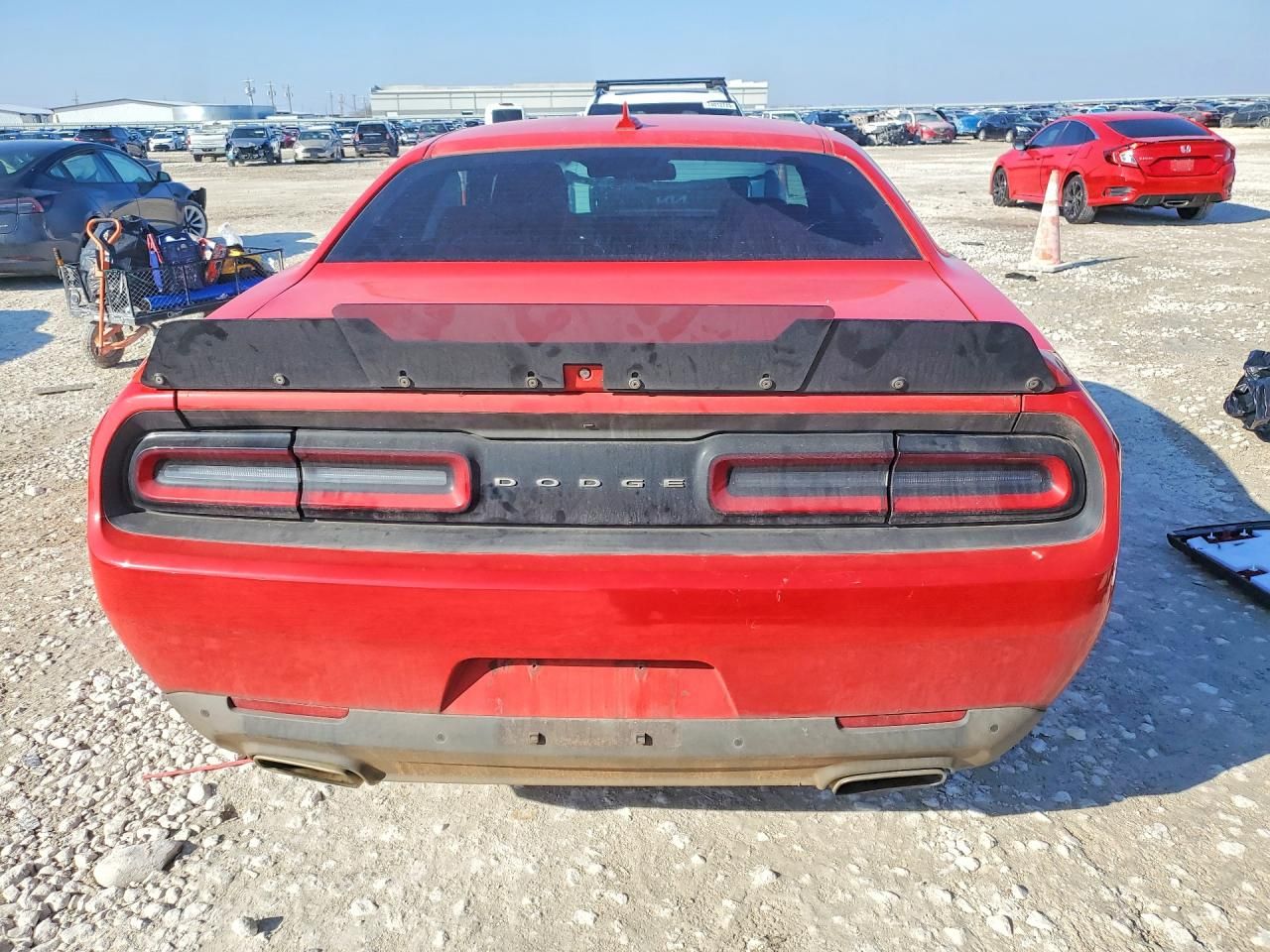 2015 Dodge Challenger sxt Plus