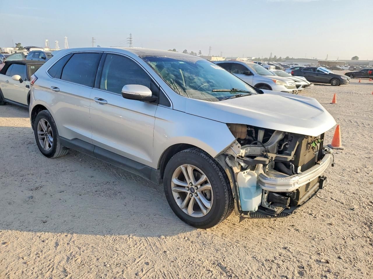 2019 Ford Edge sel