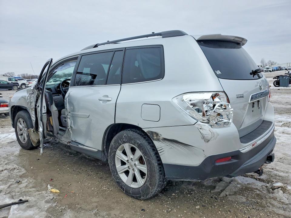 2013 Toyota Highlander Base