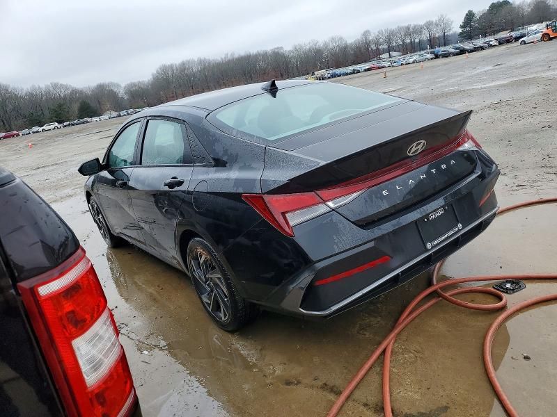 2025 Hyundai Elantra sel Sport