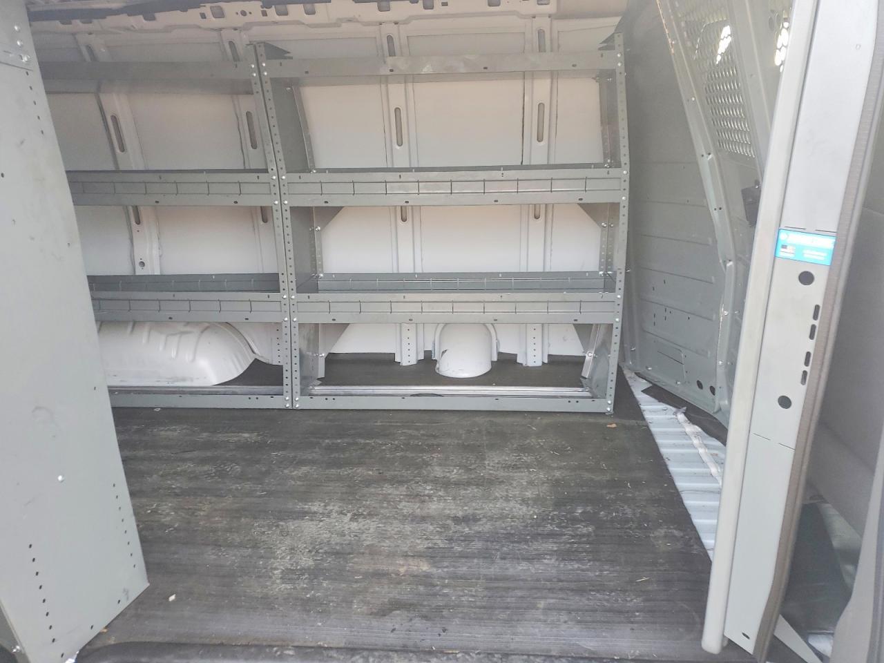 2024 Chevrolet Express 2500 Utility / Service Van