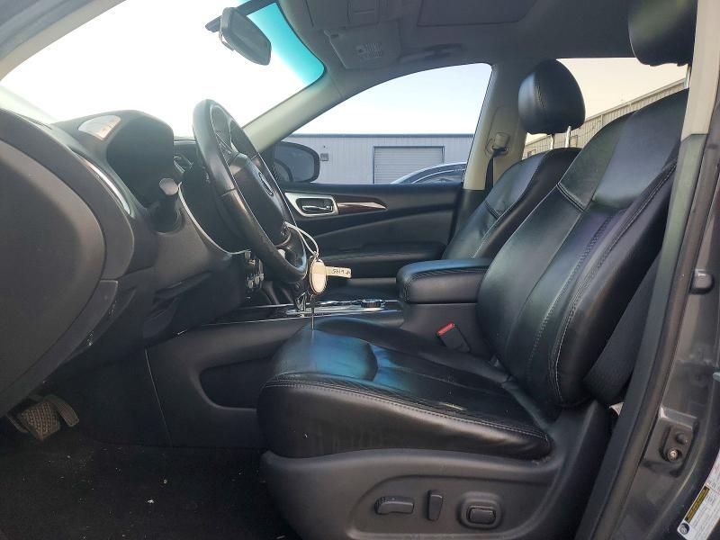 2014 Nissan Pathfinder s