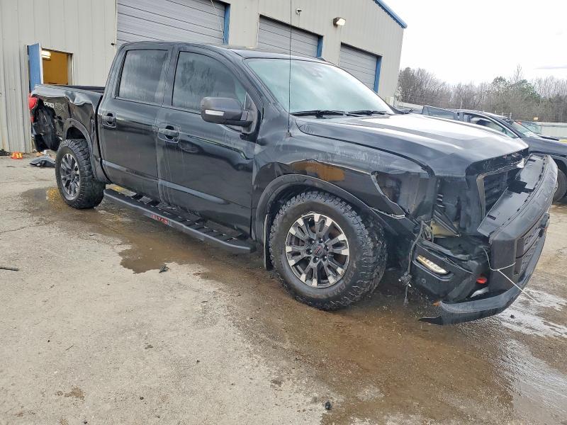2021 Nissan Titan Pro-4x
