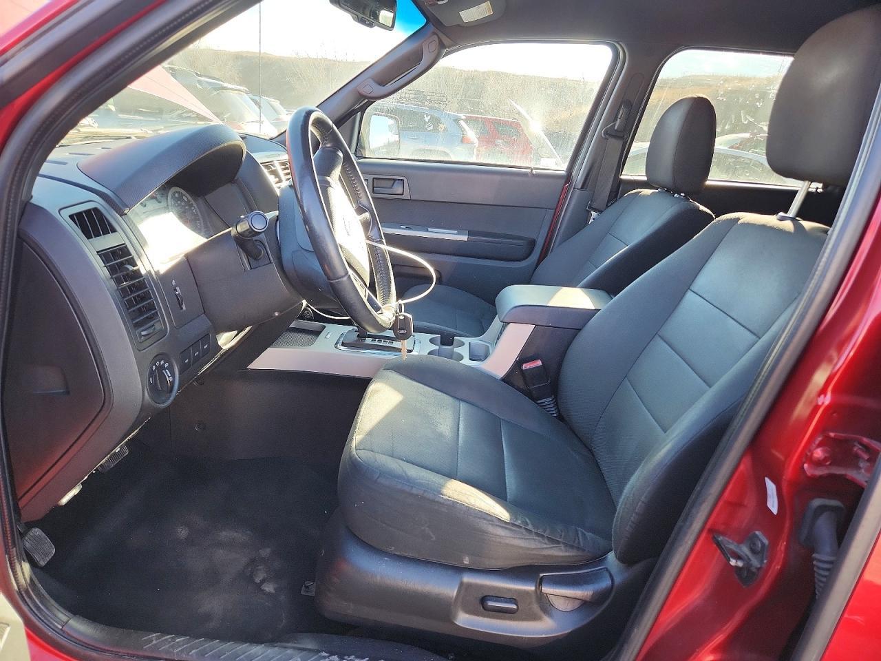 2010 Ford Escape xlt
