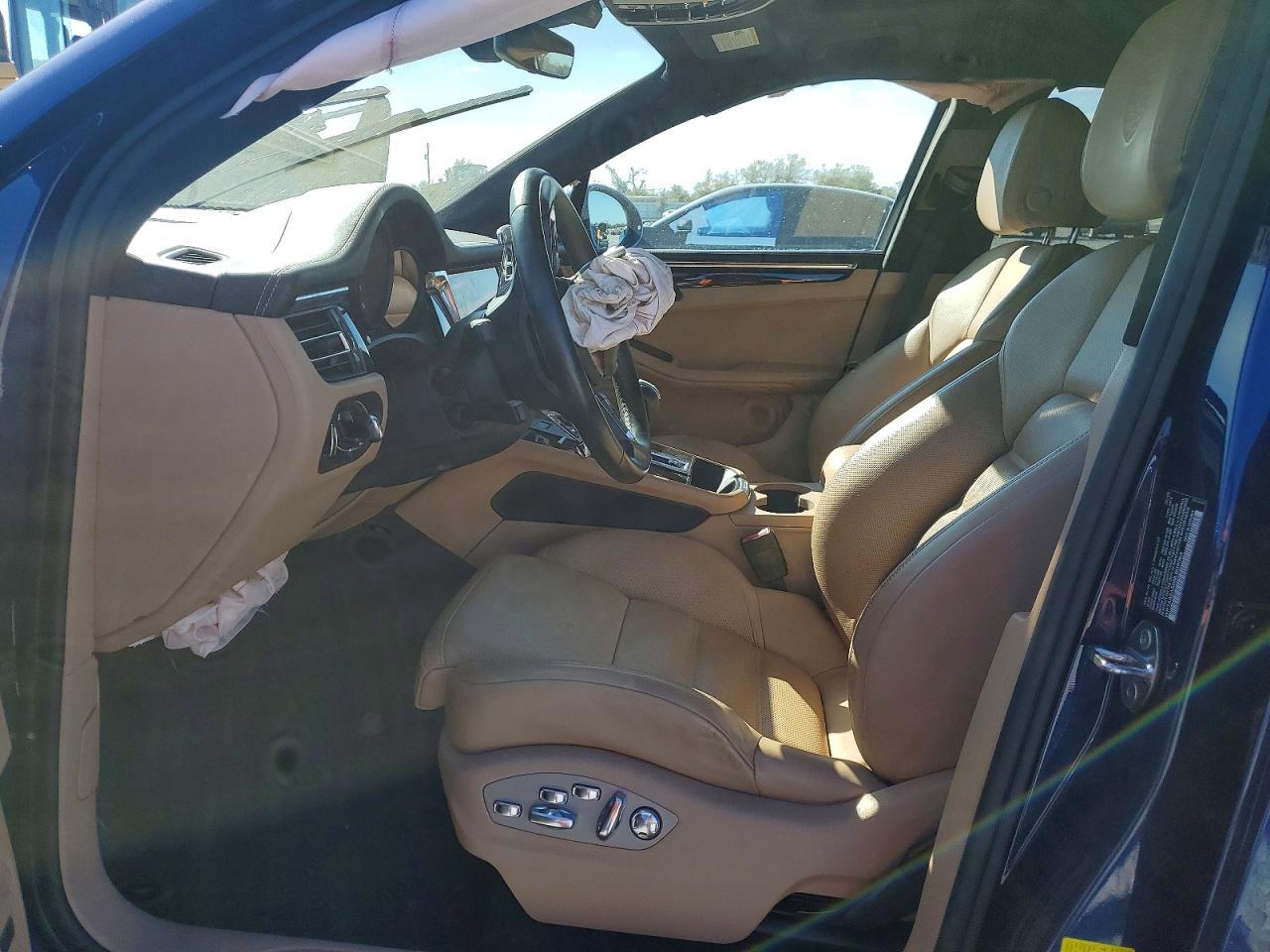 2022 Porsche Macan
