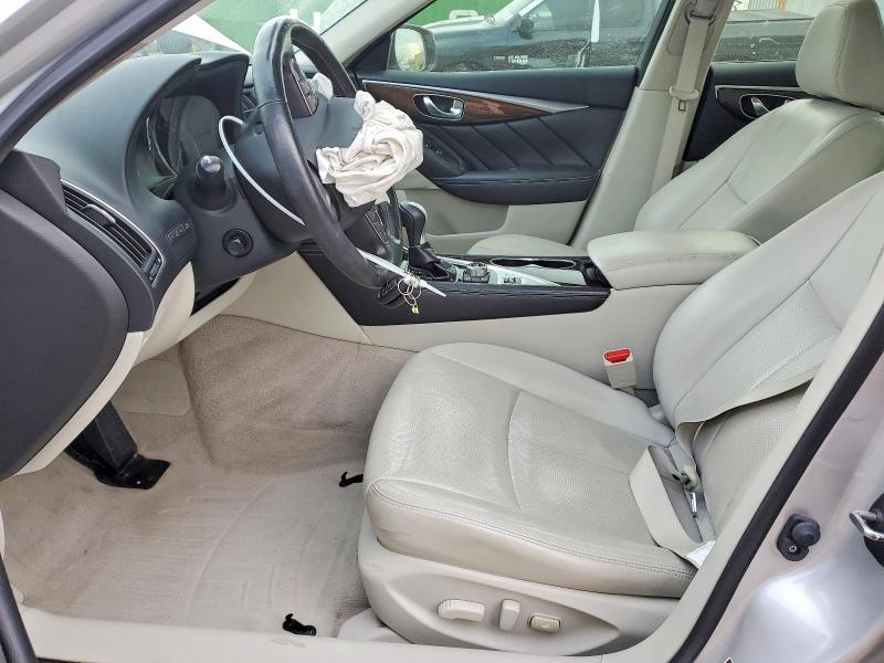 2015 Infiniti Q50 Base