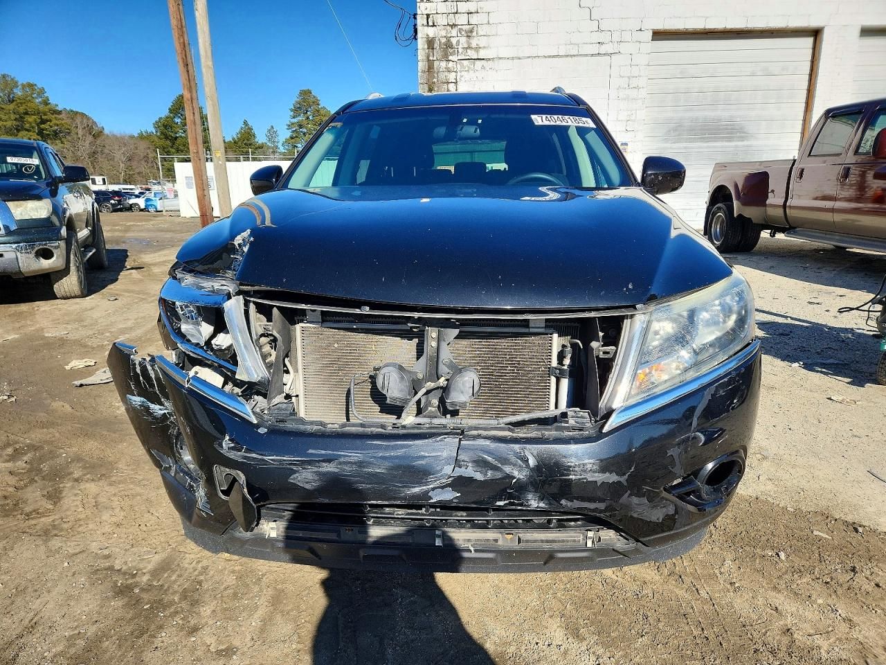 2016 Nissan Pathfinder s