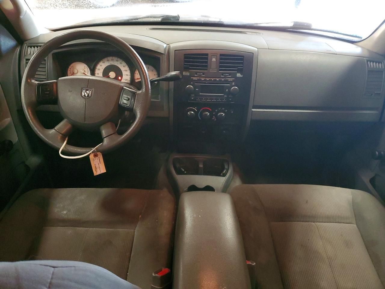 2005 Dodge Dakota Quattro